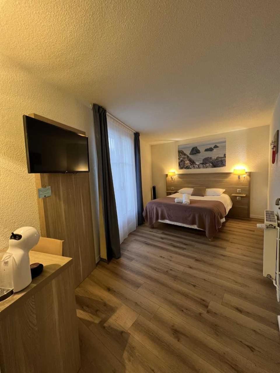 Couett'Hotel Brest Port De Plaisance, Les Pieds Dans L'Eau Exterior photo